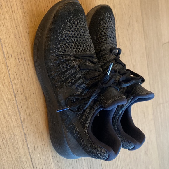 Women nike free run sneakers - Picture 2 of 5